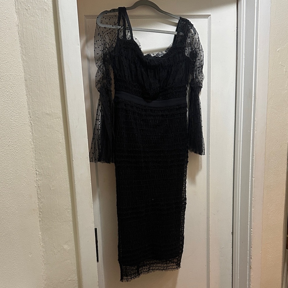 VENUS Black Sheer Sleeve Maxi Dress